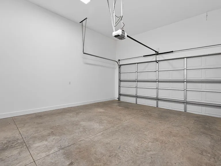 124B Fern Ave — Photo 40