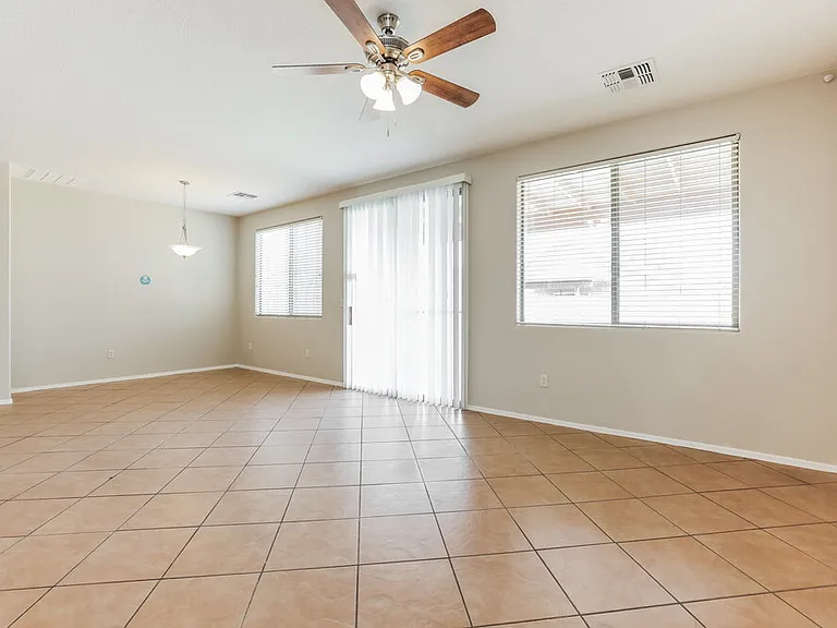 3430 W Avenida Bonita — Photo 5