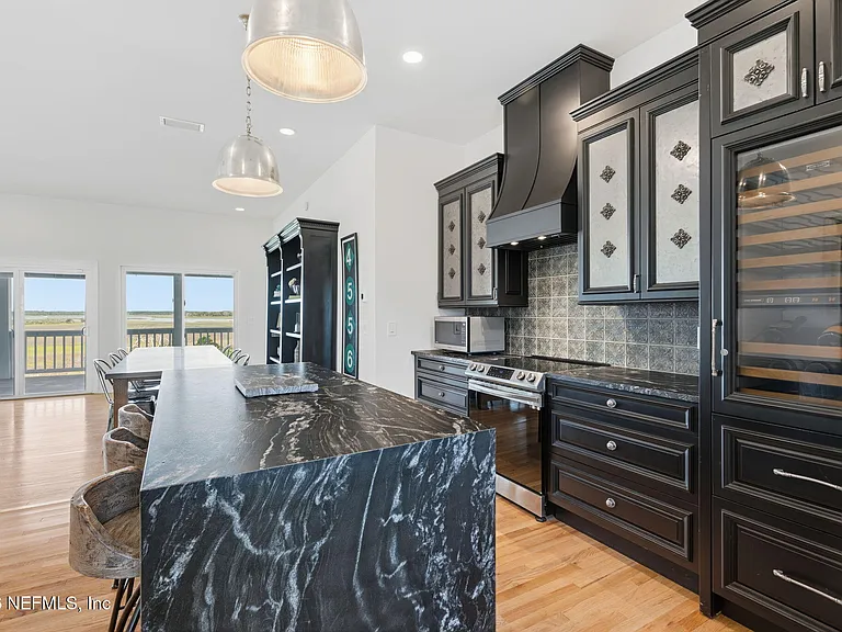 149 Beachside Dr — Photo 20