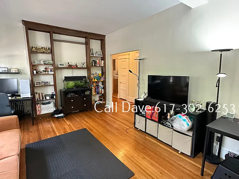 1588 Beacon St #2 — Photo 18