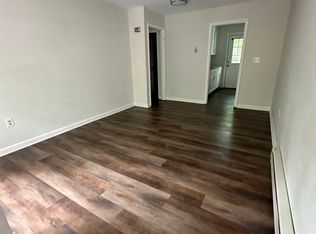 4760 Glenn St APT C, North Charleston, SC 29405