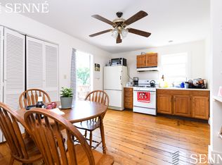61 Market St #2B, Cambridge, MA 02139