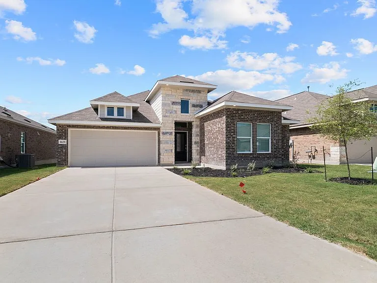 6631 Morgan Path — Photo 1