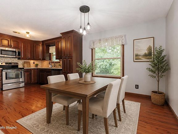 4th image of 4209 W Nightingale Way