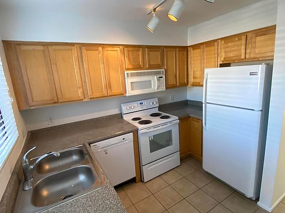 2nd image of 11640 N 51st Ave APT 149