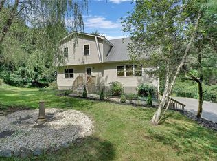 72 Summit Ave, Central Valley, NY 10917