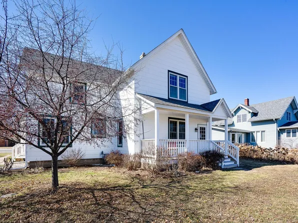 3570 Laverne Ave N, Lake Elmo, MN 55042