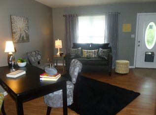 3013 Pembroke Ln, High Ridge, MO 63049