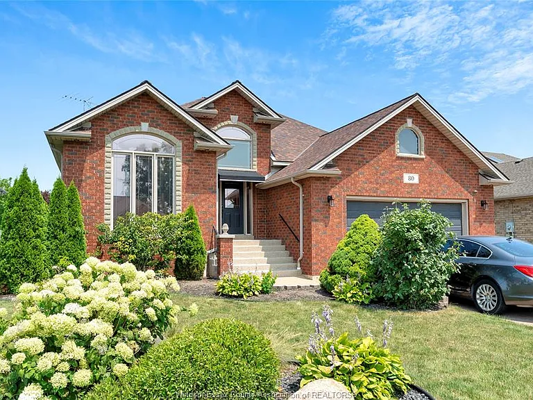 80 Whelan Dr #MAIN — Photo 1