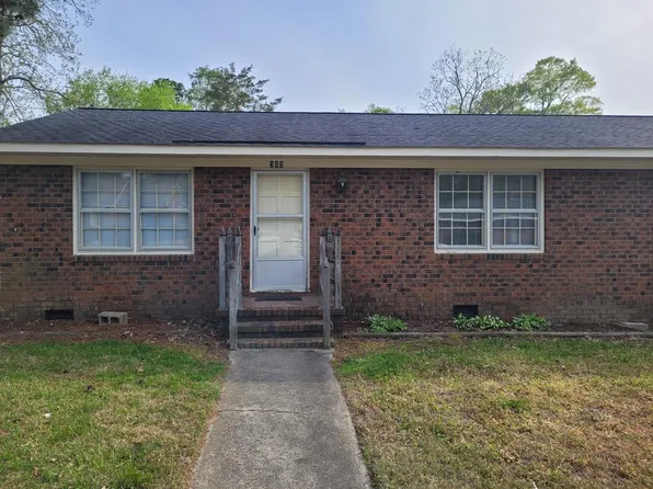 305 E Virginia Ave #305, Nashville, NC 27856