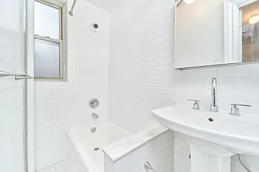 Rented by Living New York