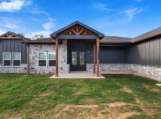 1404 Faulkner Rd, Sunset, TX 76270