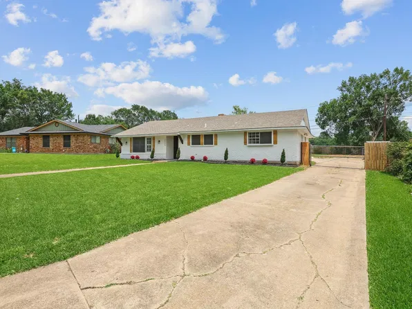 2505 Meadows Ln, Sherman, TX 75092
