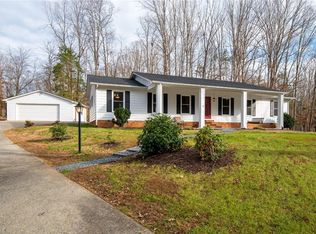 7906 Rockbury Rd, Browns Summit, NC 27214
