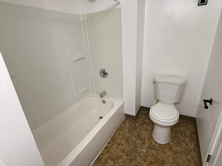 16 Doubleday St #2F — Photo 10