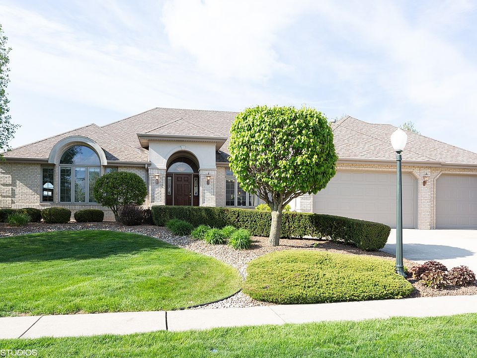 1st image of 12312 Thorn Apple Dr