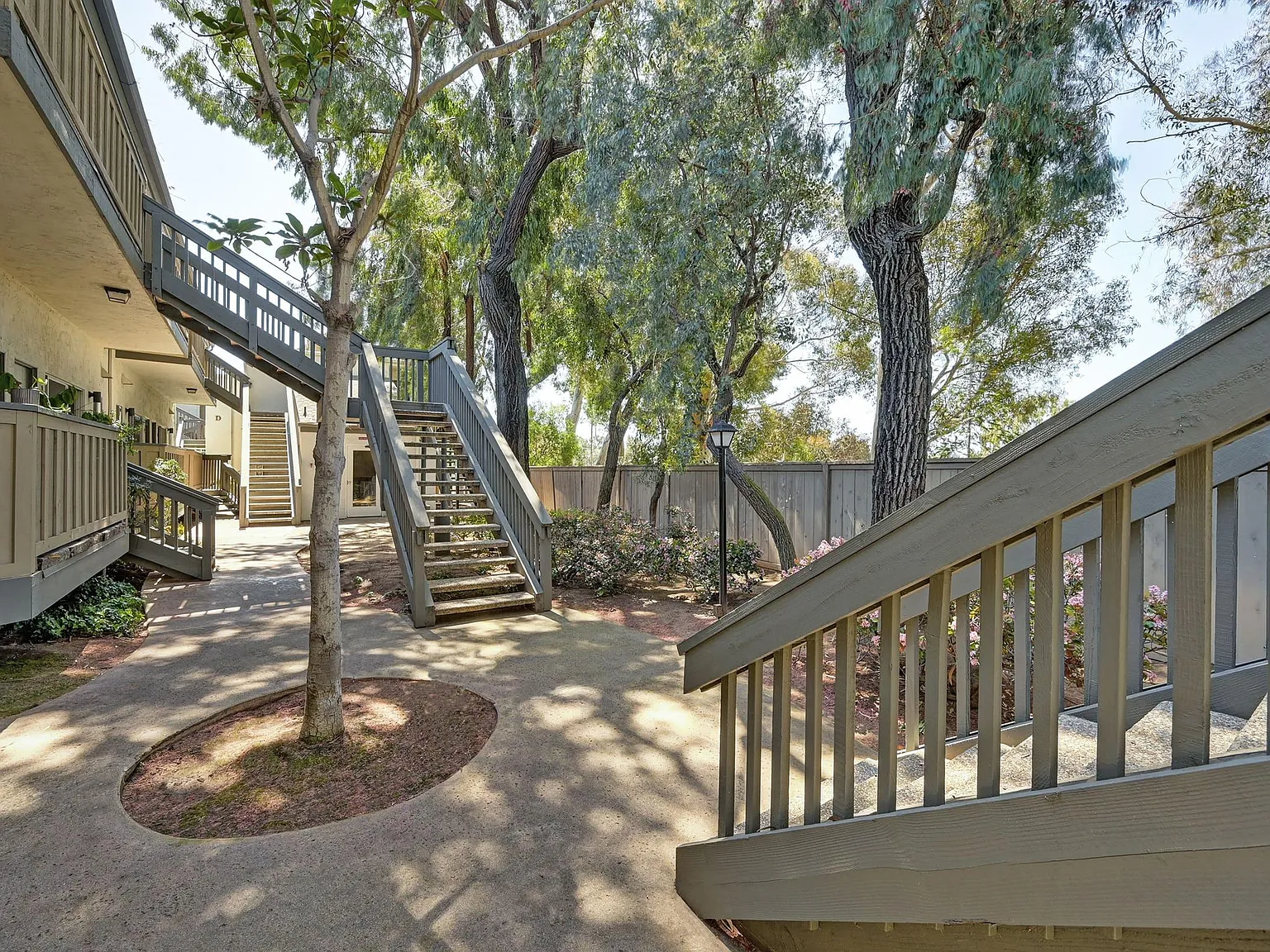 Elan Beachpointe Carlsbad — Photo 2