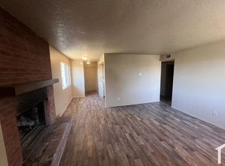 301 Dunes Pl SE #3, Albuquerque, NM 87123