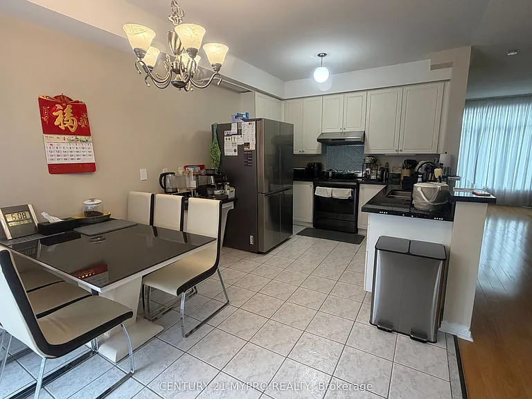 116 Orchard Hill Blvd — Photo 6