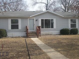 202 Ironwood St, Correctionville, IA 51016