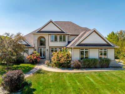 223 Winding Ridge Rd, Cedar Falls, IA, 50613