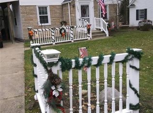 1283 Overlook Dr, Barberton, OH