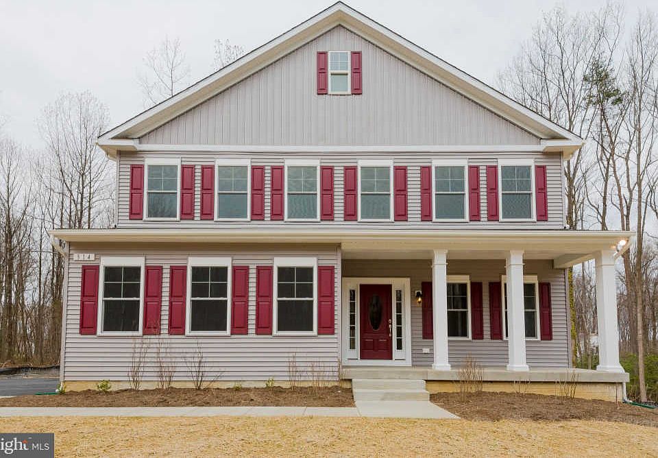 1st image of 301 Bonheur Ave