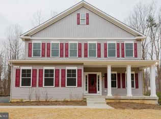 301 Bonheur Ave, Gambrills, MD 21054