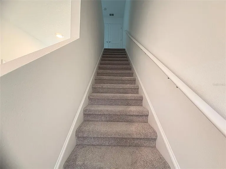 2212 Portrait St — Photo 15