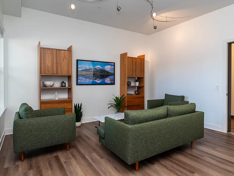 1707 Walnut St #303 — Photo 30