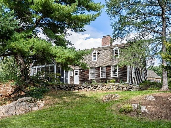 3rd image of 56 Ballardvale Rd