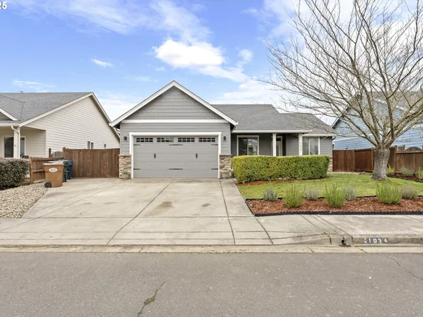 1034 Brenda Ave, Junction City, OR 97448
