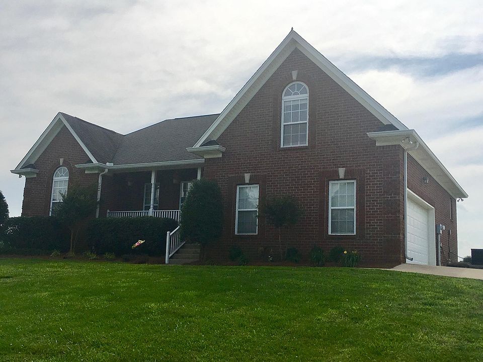 1st image of 4002 Luchan Dr