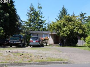 1497 15th St, Florence, OR 97439