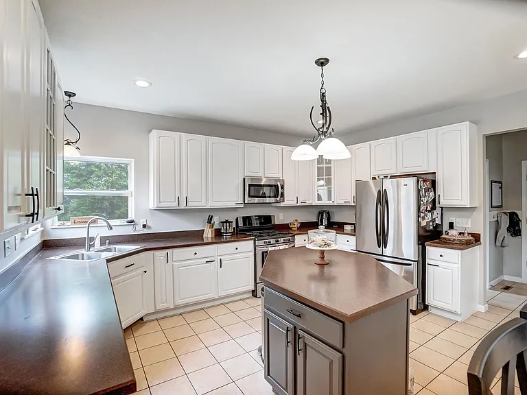3234 Walkerview Dr — Photo 18