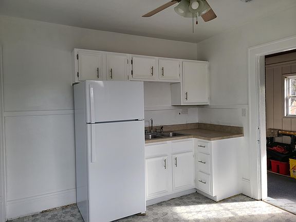 2nd image of 3214 Forest Hill Ave NW APT A