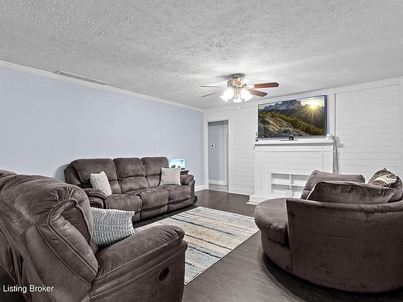 5th image of 5180 Knob Creek Rd