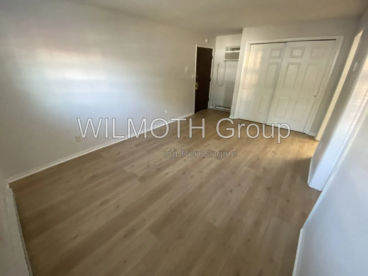 1 bed, 1.0 bath, 500 sqft, $865 — Photo 3