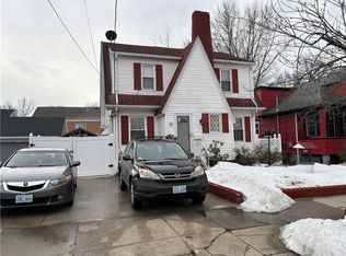 10 Spooner St, Providence, RI 02907