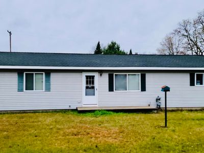 1002 Mayberry St, Oscoda, MI, 48750