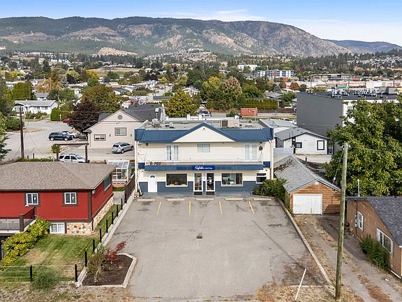 5th image of 2418 Drought Rd