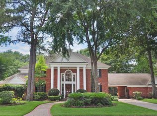2015 Forest Falls Dr, Kingwood, TX 77345