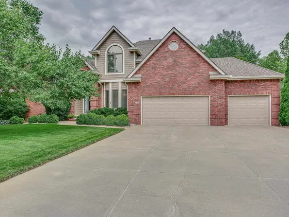 167 S 166th St, Omaha, NE 68118