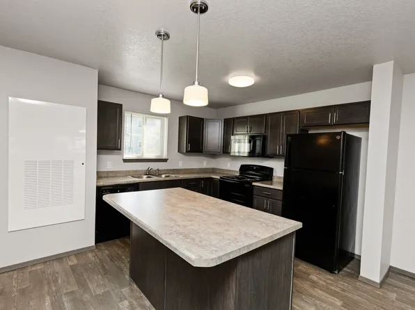 The Commons at Greenway Park