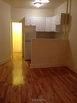 Rented by Town Residential | media 30