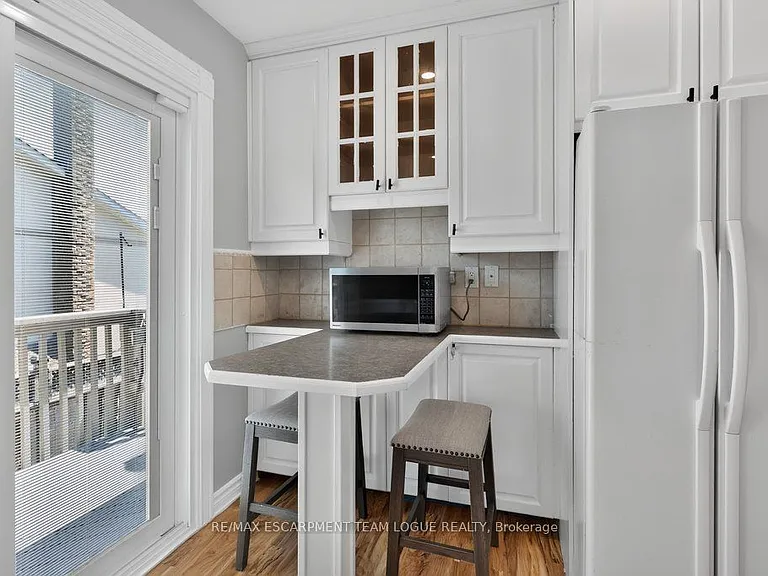 1444 Paddington Ct — Photo 14