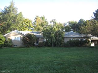1295 Lake Martin Dr, Kent, OH