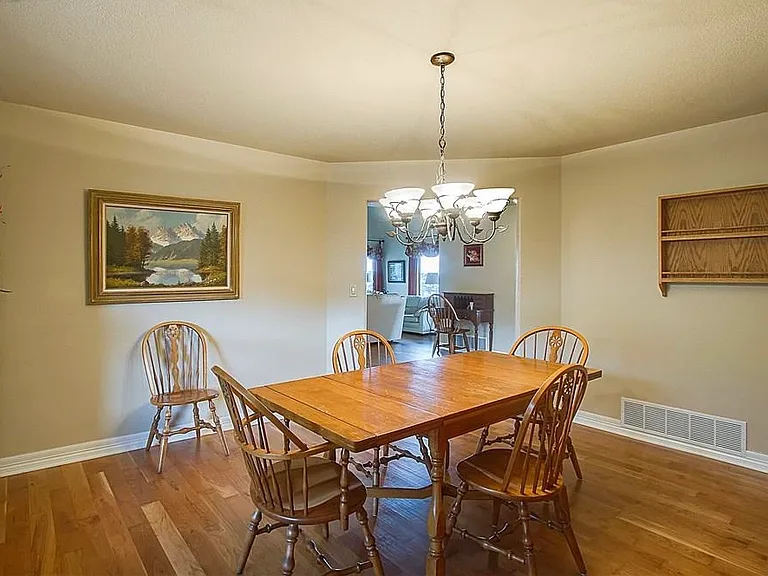 5375 Lanagan St — Photo 8
