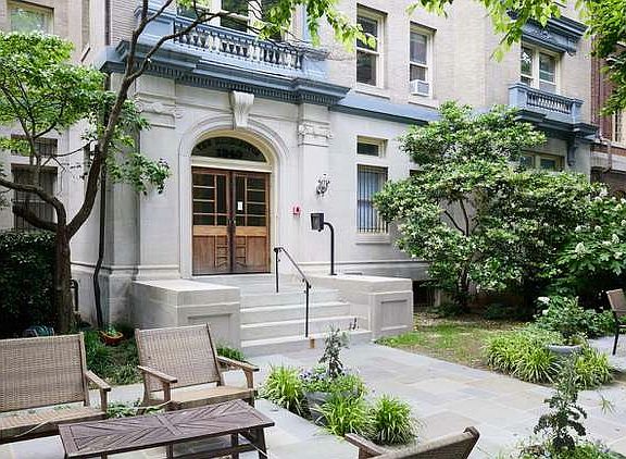Front Patio with Seating
