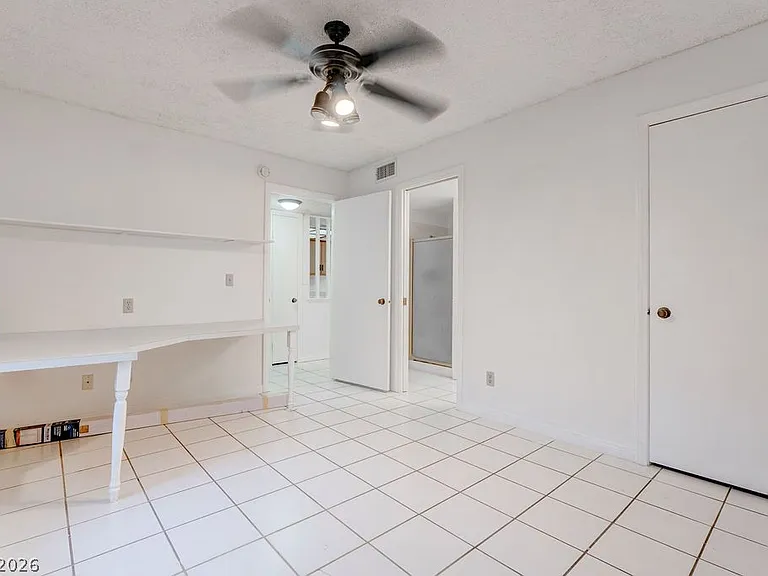3823 S Maryland Pkwy #B2 — Photo 10